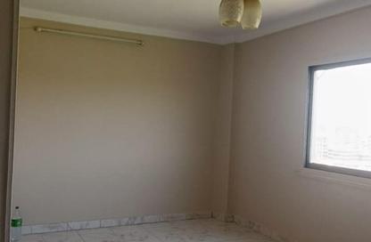 Apartment - 2 Bedrooms - 1 Bathroom for sale in Ahmed Tayseer St. - Ard El Golf - Heliopolis - Masr El Gedida - Cairo
