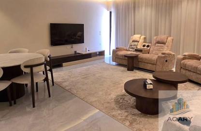 Apartment - 2 Bedrooms - 2 Bathrooms for sale in Lake View Residence - 5th Settlement Compounds - The 5th Settlement - New Cairo City - Cairo