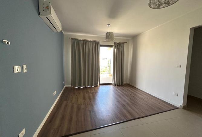 8574558 - Property Image 2