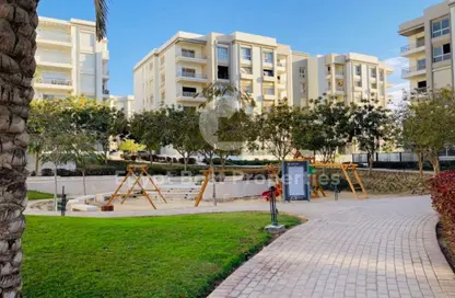 Apartment - 3 Bedrooms - 3 Bathrooms for sale in Hyde Park - New Cairo City - Cairo