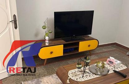 Apartment - 2 Bedrooms - 2 Bathrooms for rent in Area A - Ganoob El Acadimia - New Cairo City - Cairo