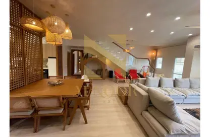 فيلا - 4 غرف نوم - 5 حمامات للبيع في الياسمين - الحي الرابع عشر - الشيخ زايد - الجيزة