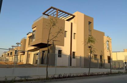 فيلا - 4 - 4 للبيع في ذا كراون - طريق مصر اسكندرية الصحراوي - مدينة 6 أكتوبر - الجيزة
