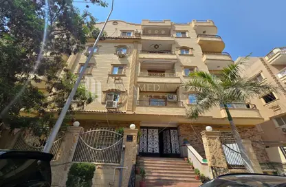 Apartment - 4 Bedrooms - 3 Bathrooms for sale in Touristic Zone 6 - Touristic Zone - Al Motamayez District - 6 October City - Giza