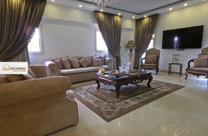 Villa - 4 - 4 for sale in 4th Neighborhood - 3rd District East - Shorouk City - Cairo