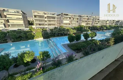 (بنتهاوس  (روف - 4 غرف نوم - 4 حمامات للبيع في لايك فيو ريزيدنس - كمبوندات التجمع الخامس - التجمع الخامس - مدينة القاهرة الجديدة - القاهرة