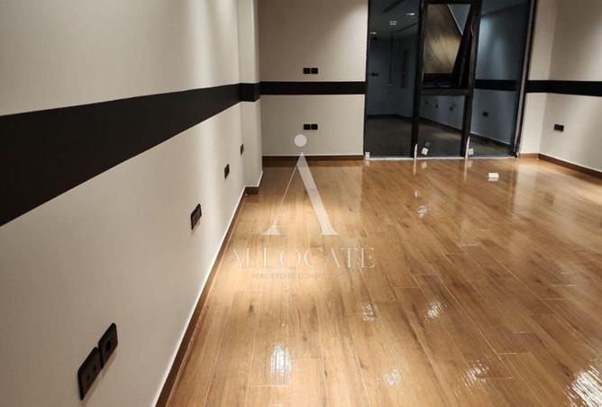 89834404 - Property Image 3