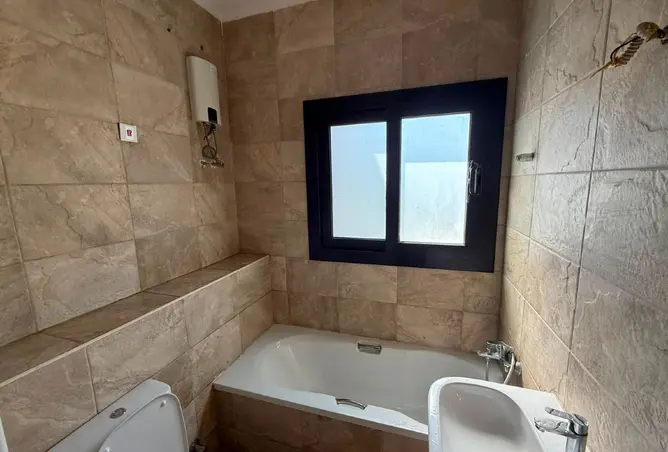 111028504 - Property Image 2