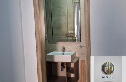 Apartment - 3 Bedrooms - 2 Bathrooms for rent in La Nuova Vista - North Investors Area - New Cairo City - Cairo
