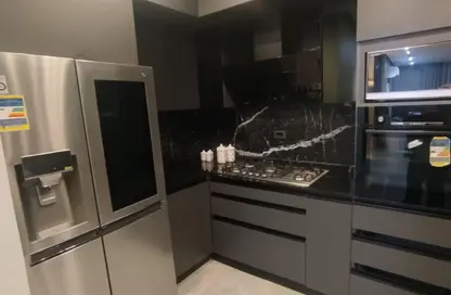 Apartment - 3 Bedrooms - 2 Bathrooms for rent in Moon Residences - Fifth Square - The 5th Settlement - New Cairo City - Cairo