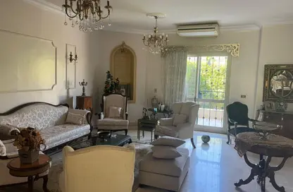 فيلا - 4 غرف نوم - 4 حمامات للبيع في حدائق المهندسين - الحي الرابع - الشيخ زايد - الجيزة