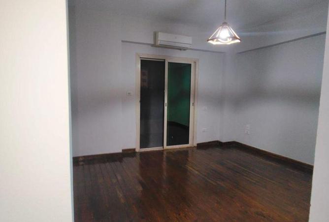 8701951 - Property Image 2