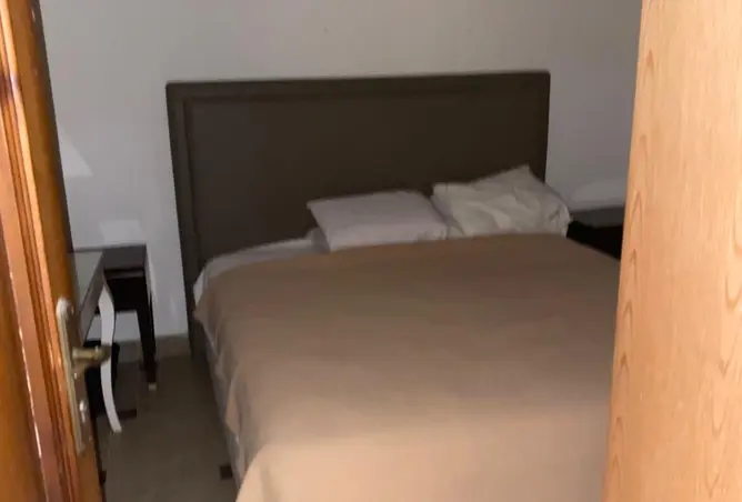 81048600 - Property Image 3