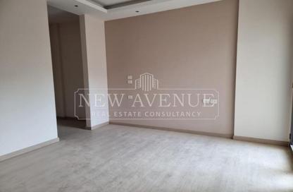 Apartment - 3 - 2 for sale in The Address East - 90 Street - The 5th Settlement - New Cairo City - Cairo