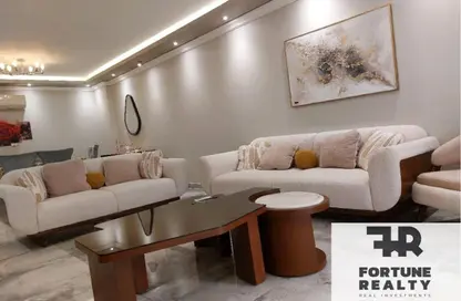 شقة - 3 غرف نوم - 3 حمامات للايجار في ازاد - كمبوندات التجمع الخامس - التجمع الخامس - مدينة القاهرة الجديدة - القاهرة