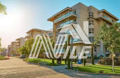 Apartment - 4 Bedrooms - 4 Bathrooms for sale in Mountain View iCity - 5th Settlement Compounds - The 5th Settlement - New Cairo City - Cairo