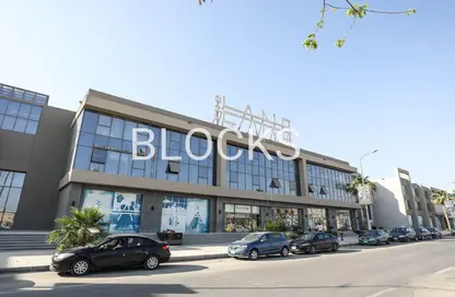 Shop - Studio - 3 Bathrooms for rent in First Heights - 26th of July Corridor - 6 October City - Giza