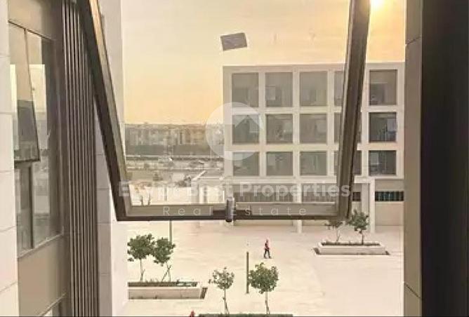 69560515 - صورة العقار 2