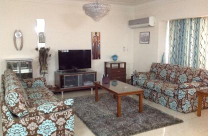 شقة - 3 غرف نوم - 2 حمامات للايجار في شارع شهاب - المهندسين - الجيزة
