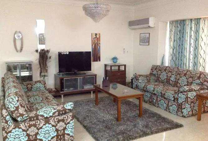 82101030 - Property Image 3