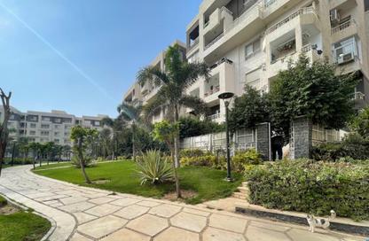 Apartment - 3 Bedrooms - 3 Bathrooms for sale in Privado - Madinaty - Cairo