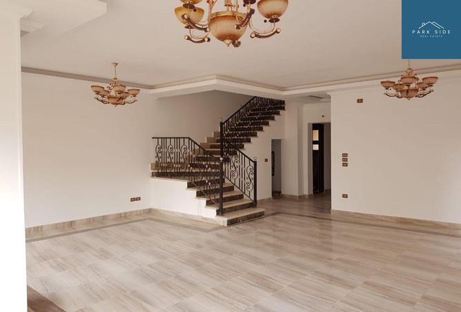 53732809 - Property Main Image