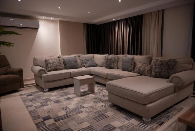 8667621 - صورة العقار 2