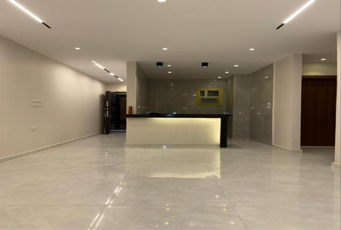 72180501 - Property Image 2