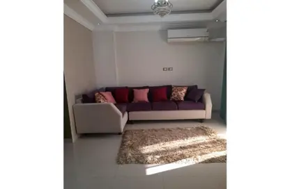 Apartment - 2 Bedrooms - 2 Bathrooms for rent in 8th District - Sheikh Zayed City - Giza