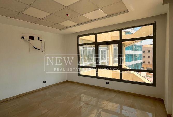 98544894 - Property Image 2
