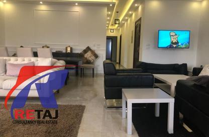 Apartment - 3 Bedrooms - 3 Bathrooms for rent in Area B - Ganoob El Acadimia - New Cairo City - Cairo