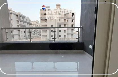 Apartment - 3 - 3 for rent in Cairo University Compound - Sheikh Zayed Compounds - Sheikh Zayed City - Giza