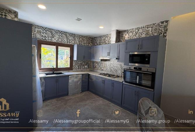 8644010 - Property Image 3