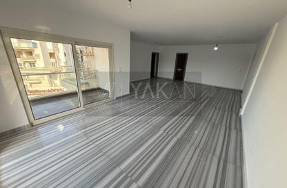 Apartment - 3 Bedrooms - 3 Bathrooms for rent in Mountain View iCity - 5th Settlement Compounds - The 5th Settlement - New Cairo City - Cairo