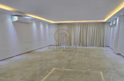 شقة - 2 غرف نوم - 2 حمامات للايجار في مون ريزيدنس - فيفث سكوير - التجمع الخامس - مدينة القاهرة الجديدة - القاهرة