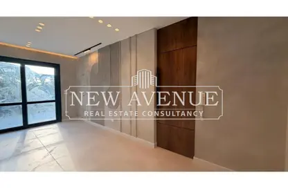 Apartment - 2 Bedrooms - 2 Bathrooms for sale in El Patio Oro - 5th Settlement Compounds - The 5th Settlement - New Cairo City - Cairo