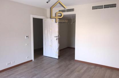 شقة - 4 غرف نوم - 4 حمامات للايجار في نيو جيزة - طريق مصر اسكندرية الصحراوي - مدينة 6 أكتوبر - الجيزة شقة - 4 غرف نوم - 4 حمامات للايجار في نيو جيزة - طريق مصر اسكندرية الصحراوي - مدينة 6 أكتوبر - الجيزة