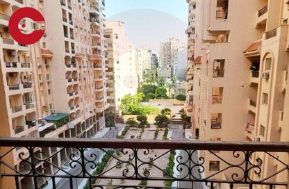 Apartment - 3 Bedrooms - 2 Bathrooms for sale in Al Ekbal St. - Laurent - Hay Sharq - Alexandria Apartment - 3 Bedrooms - 2 Bathrooms for sale in Al Ekbal St. - Laurent - Hay Sharq - Alexandria