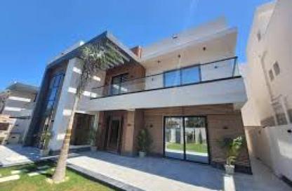Villa - 4 Bedrooms - 4 Bathrooms for sale in Kayan - Sheikh Zayed Compounds - Sheikh Zayed City - Giza