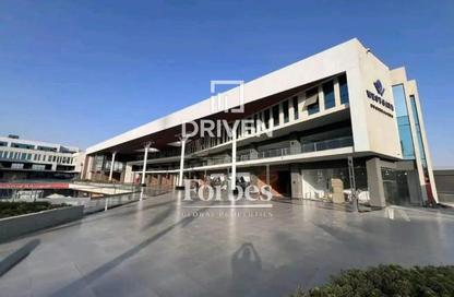 Shop - Studio - 1 Bathroom for rent in West Gate - 6 October Compounds - 6 October City - Giza