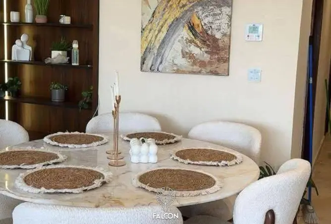 121148009 - Property Image 2