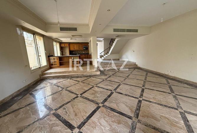 8643439 - Property Image 2