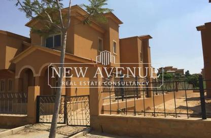 Villa - 5 Bedrooms - 6 Bathrooms for sale in Dyar Park - Ext North Inves Area - New Cairo City - Cairo