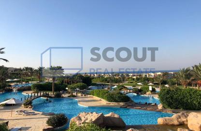 Chalet - 4 Bedrooms - 3 Bathrooms for sale in La Vista 3 - La Vista - Al Ain Al Sokhna - Suez