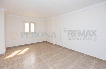 Apartment - 3 Bedrooms - 2 Bathrooms for sale in Abdel Moneim Al Dalel St. - Tharwat - Hay Sharq - Alexandria Apartment - 3 Bedrooms - 2 Bathrooms for sale in Abdel Moneim Al Dalel St. - Tharwat - Hay Sharq - Alexandria