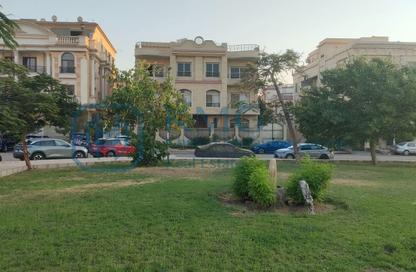 Villa - 4 Bedrooms - 7+ Bathrooms for sale in Amr Ibn Al Aas St. - Area E - Ganoob El Acadimia - New Cairo City - Cairo