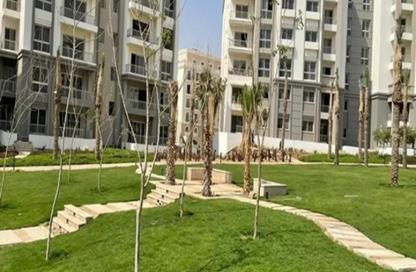 Apartment - 3 Bedrooms - 3 Bathrooms for sale in Garden Residence - Hyde Park - New Cairo City - Cairo