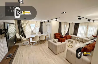 Apartment - 5 Bedrooms - 4 Bathrooms for rent in B3 - Madinaty - Cairo