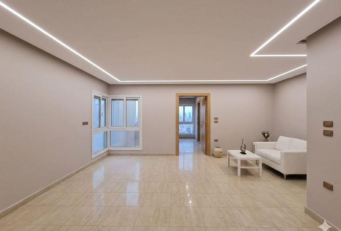 73504243 - Property Main Image