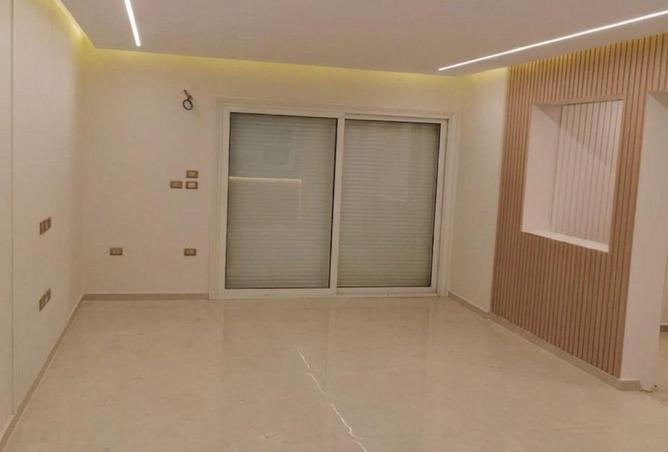 73504243 - Property Image 3